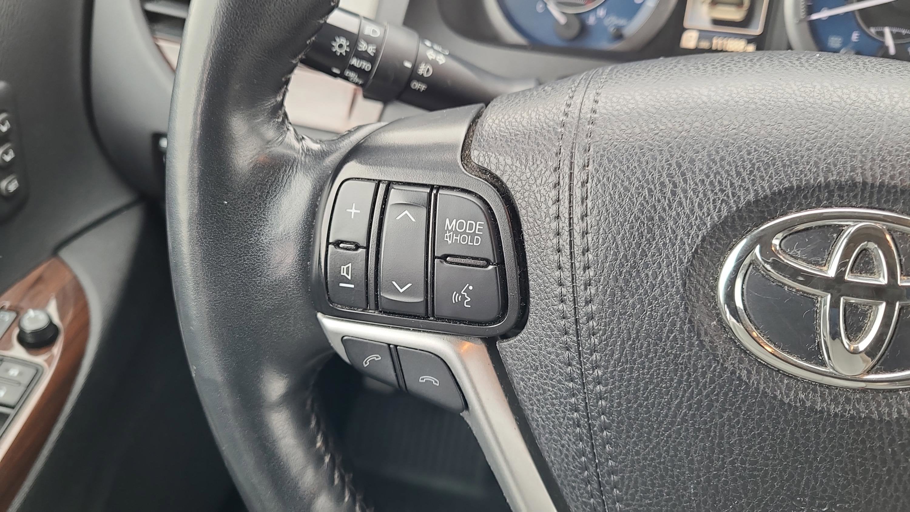 2019 Toyota Sienna Limited 7 Passenger