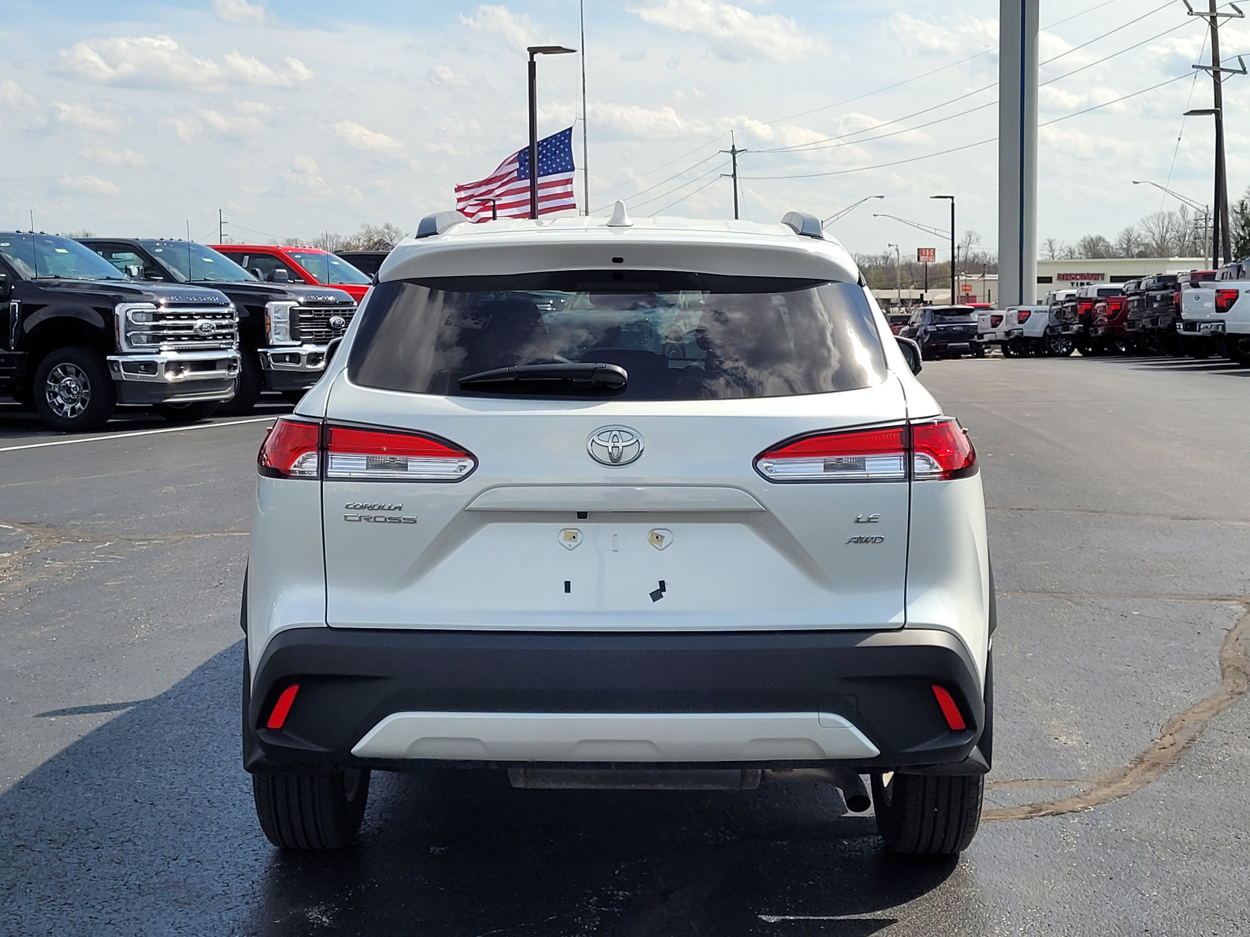 2024 Toyota Corolla Cross LE