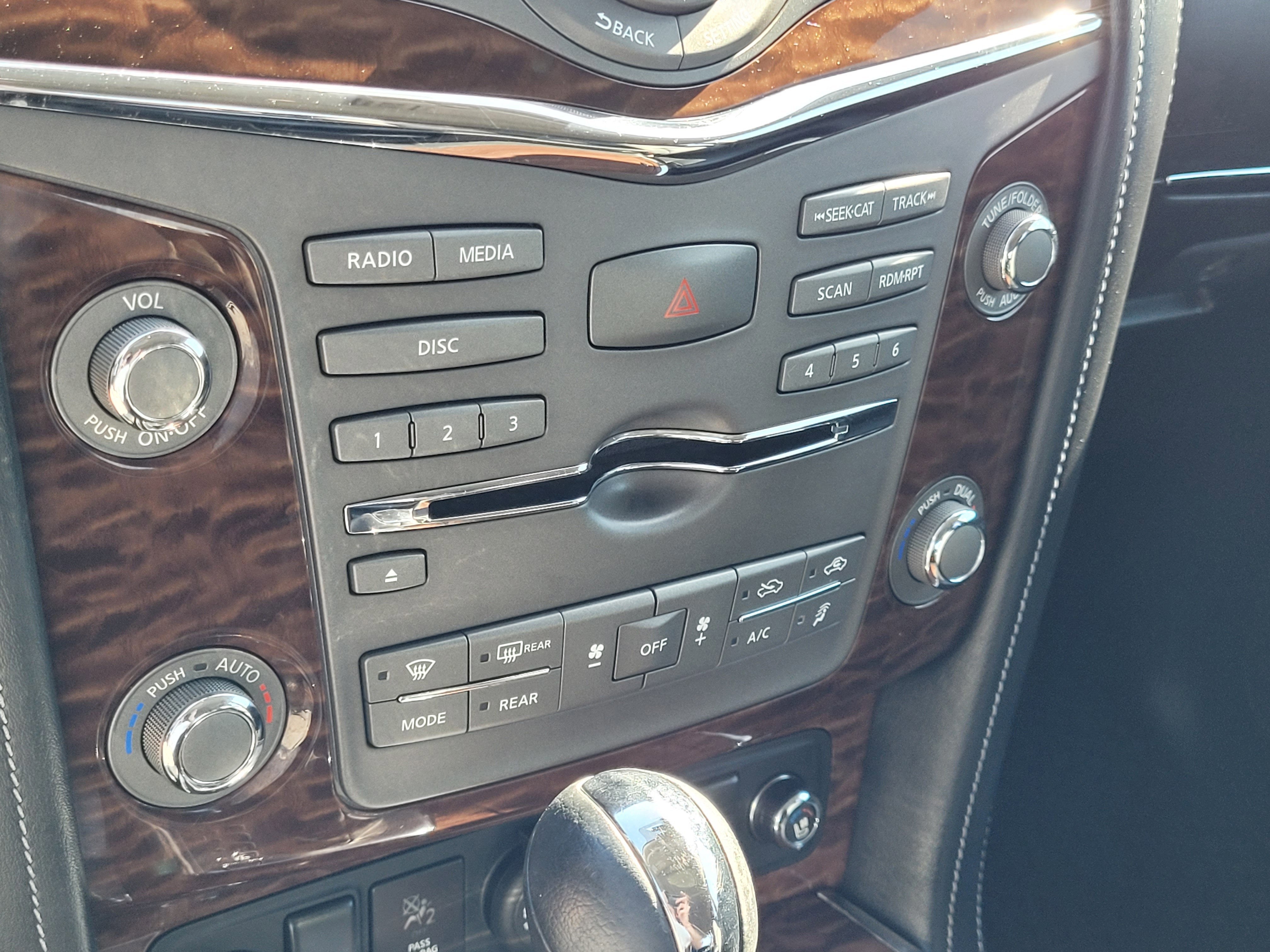 2019 Nissan Armada Platinum