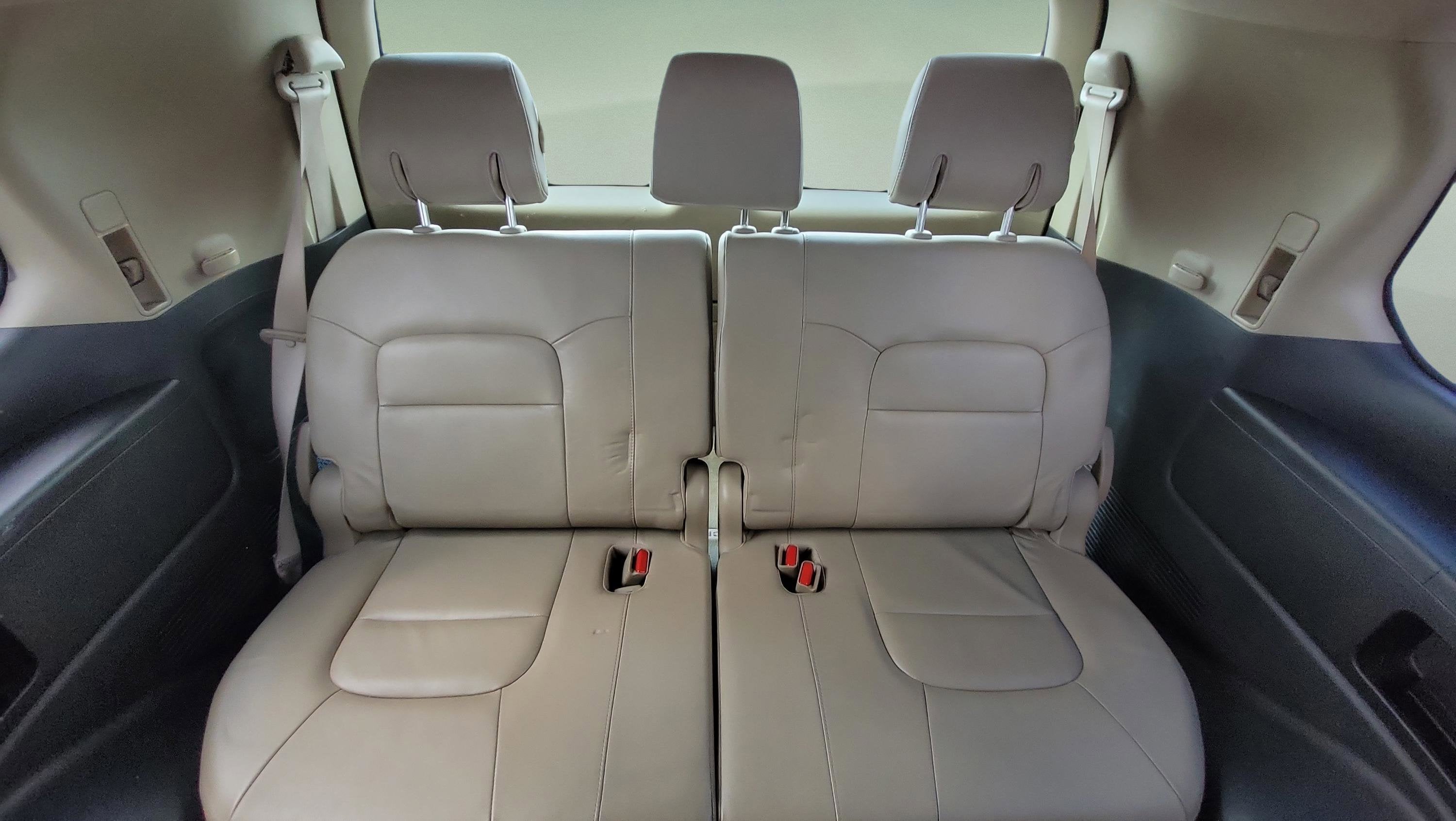2009 Toyota Land Cruiser Base