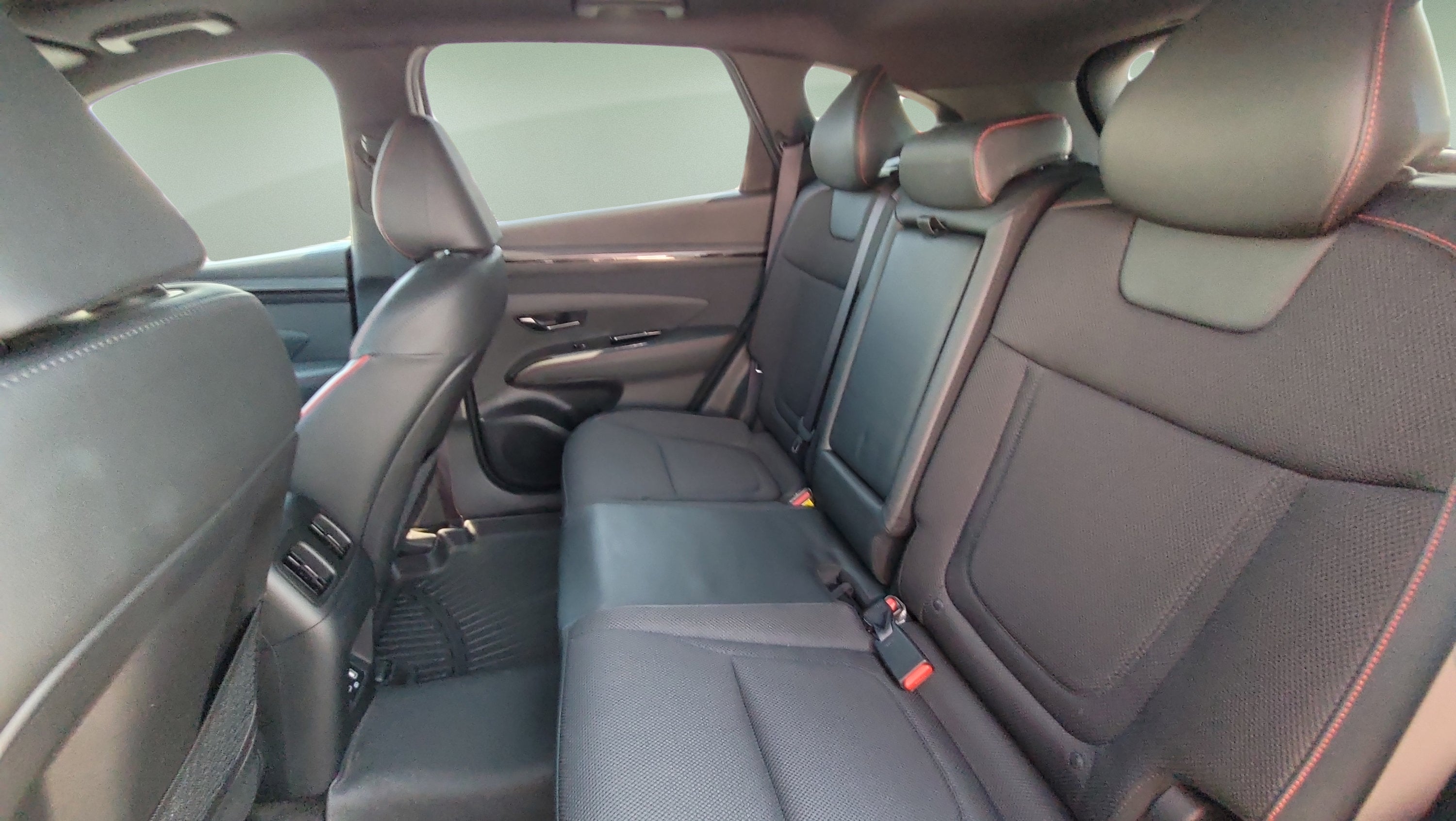 2024 Hyundai Tucson Hybrid N Line