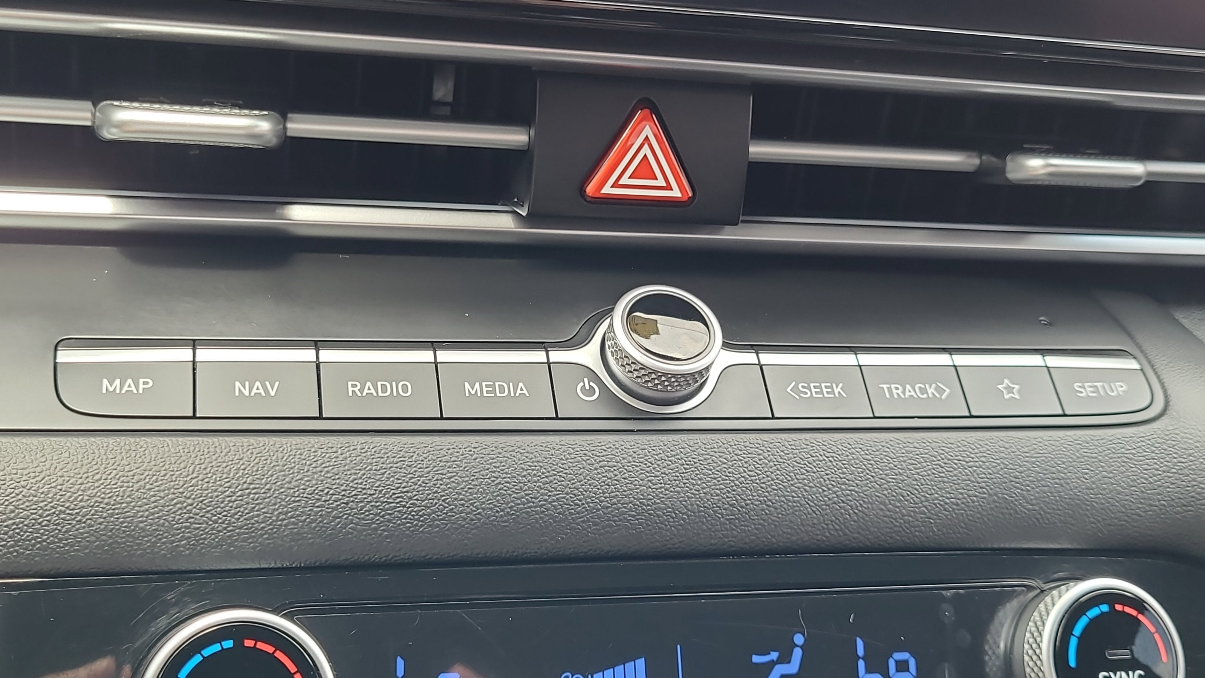 2022 Hyundai Elantra Limited