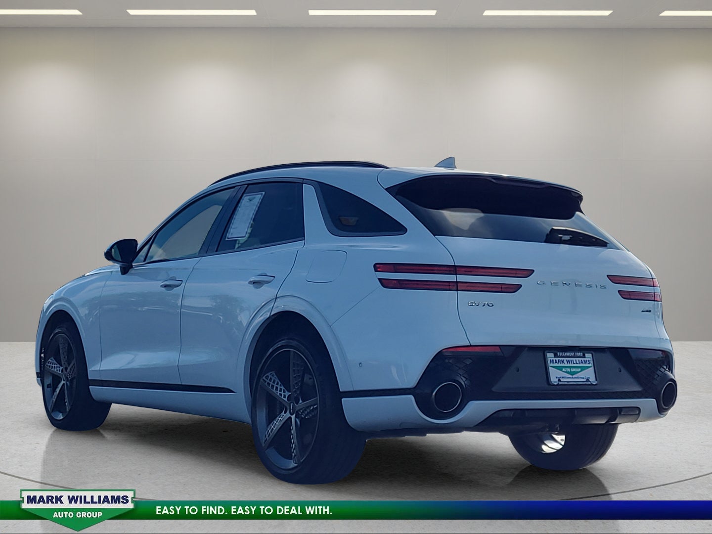 2023 Genesis GV70 2.5T
