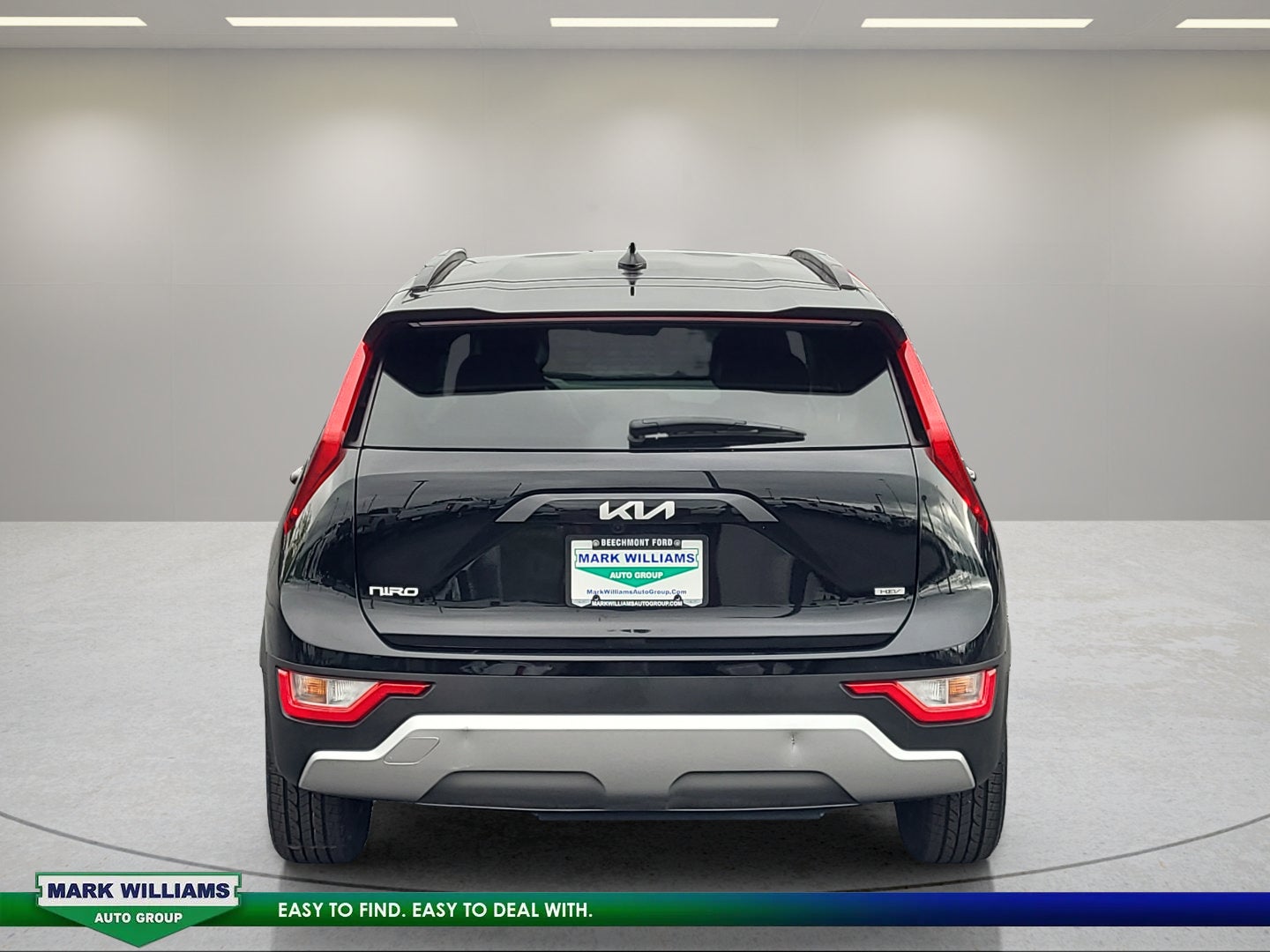 2025 Kia Niro LX