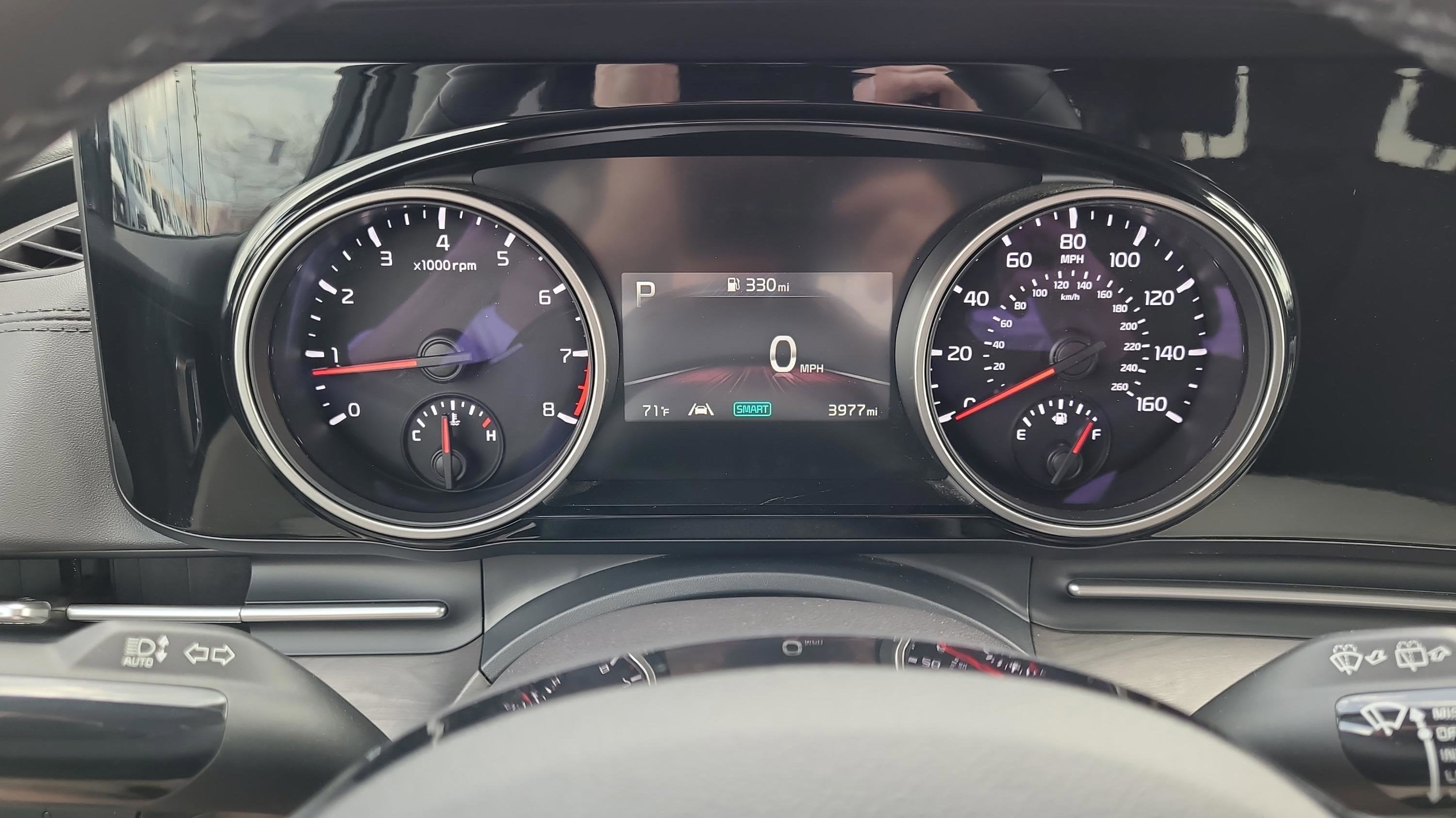 2024 Kia Carnival EX