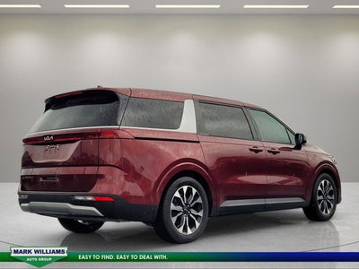 2022 Kia Carnival EX