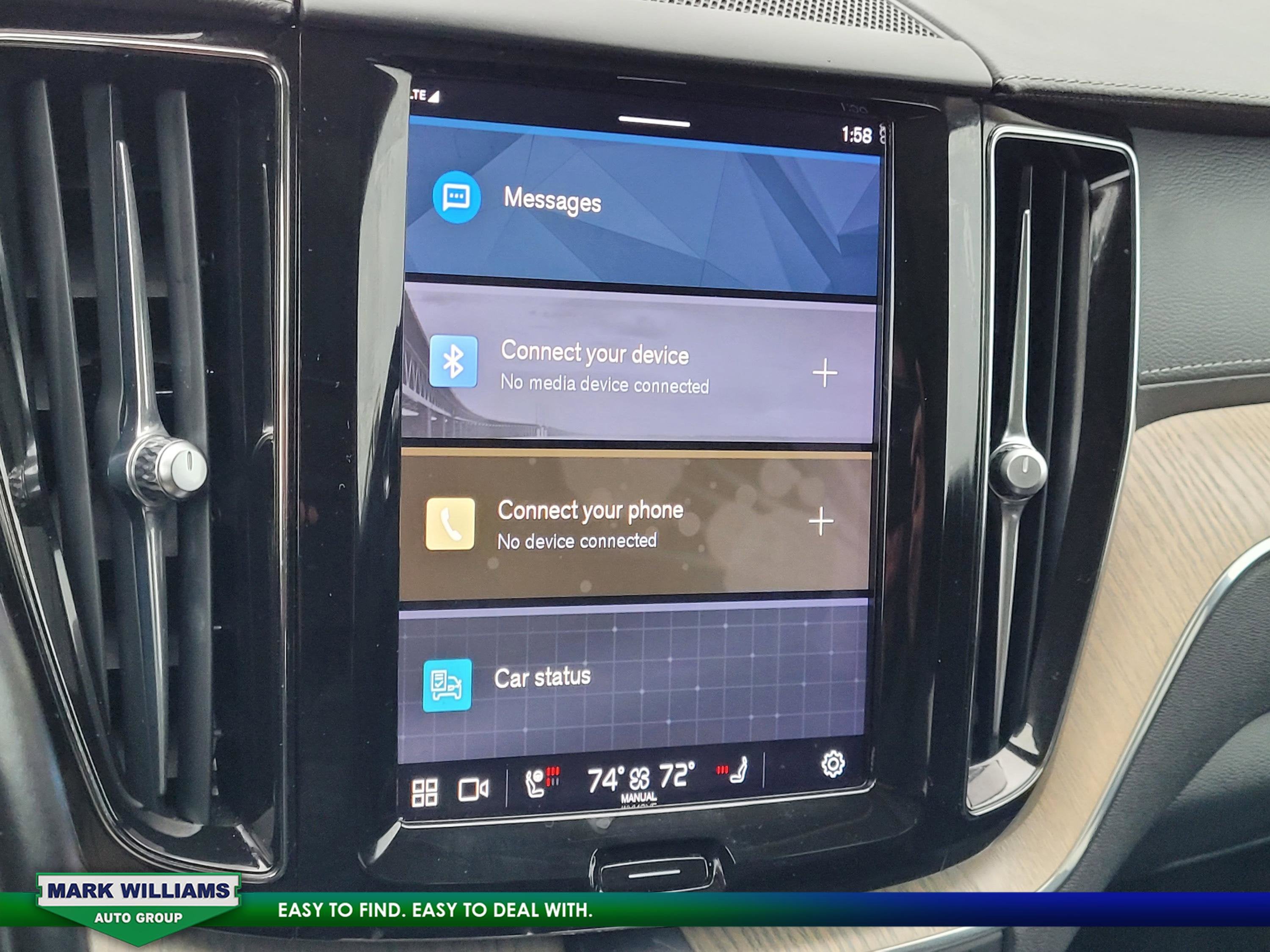 2022 Volvo XC60 B5 Inscription