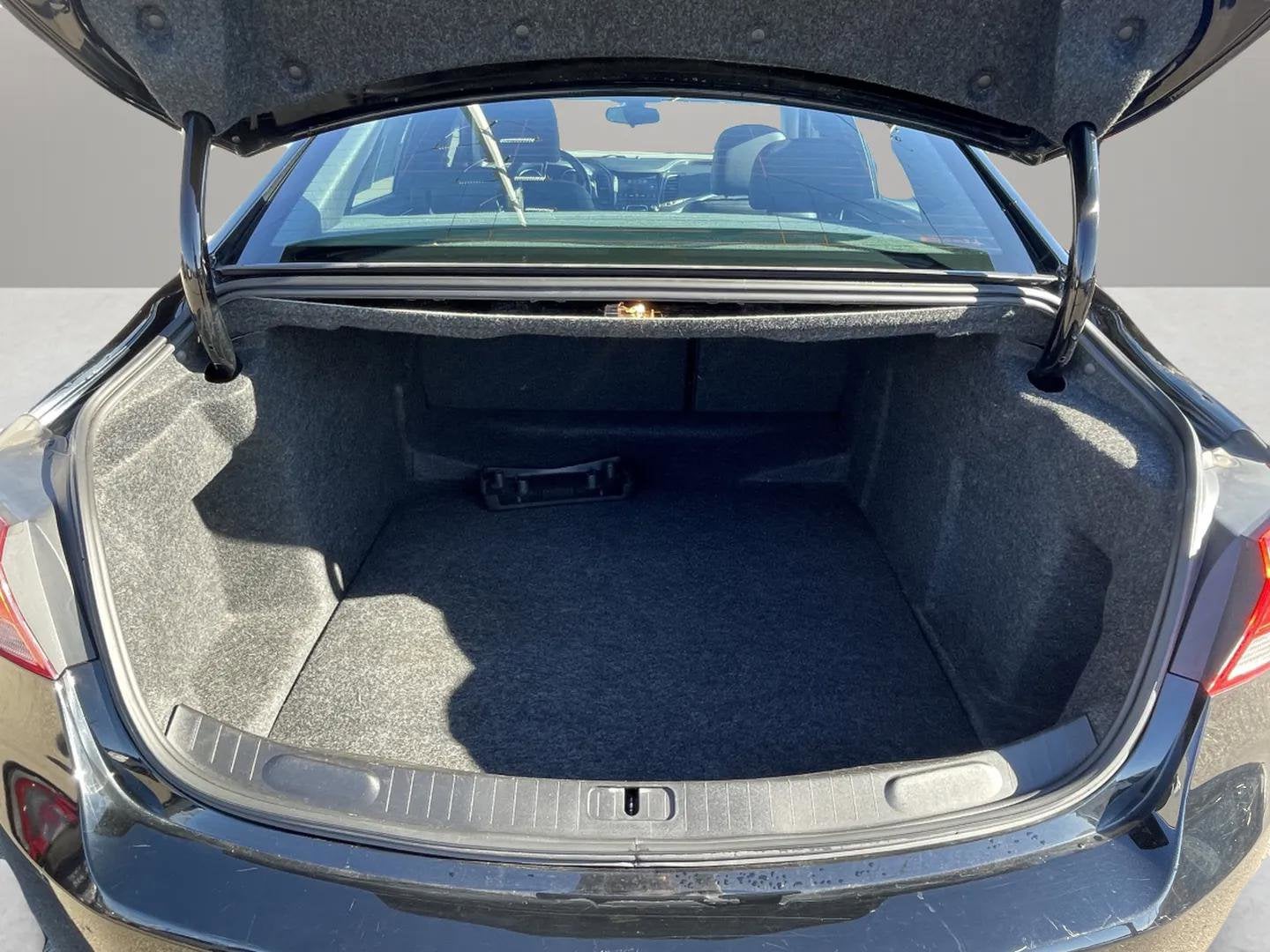 2018 Chevrolet Impala LT 1LT