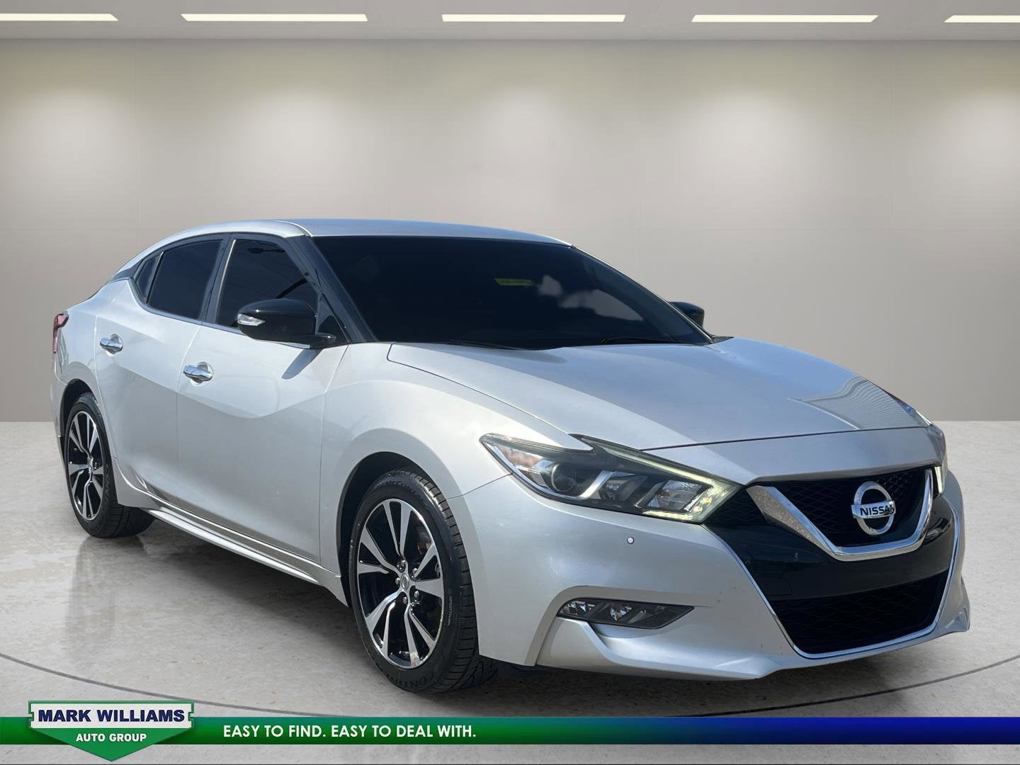 2018 Nissan Maxima SV's photo