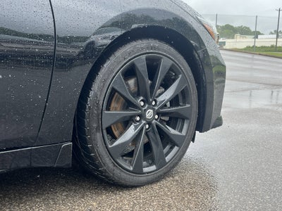 2021 Nissan Maxima SR