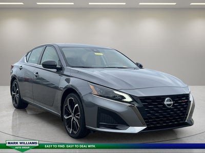 2025 Nissan Altima 2.5 SR