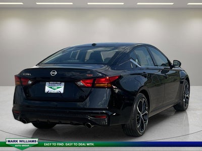 2025 Nissan Altima 2.5 SR