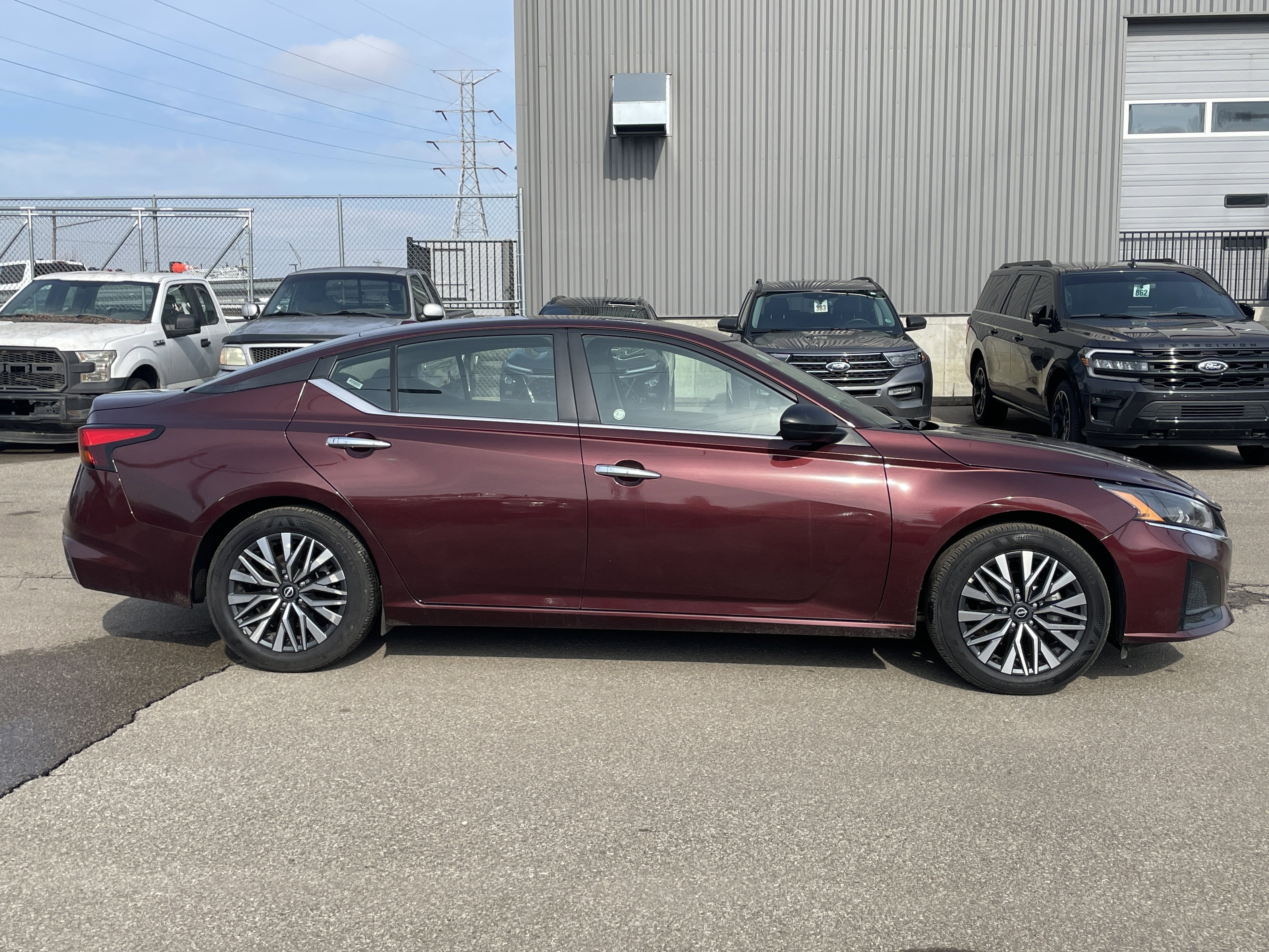 2025 Nissan Altima 2.5 SV