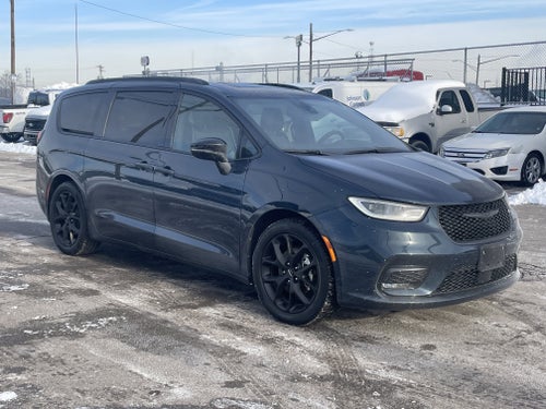 2025 Chrysler Pacifica Limited