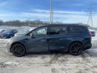 2025 Chrysler Pacifica Limited