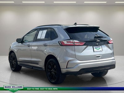 2022 Ford Edge SE