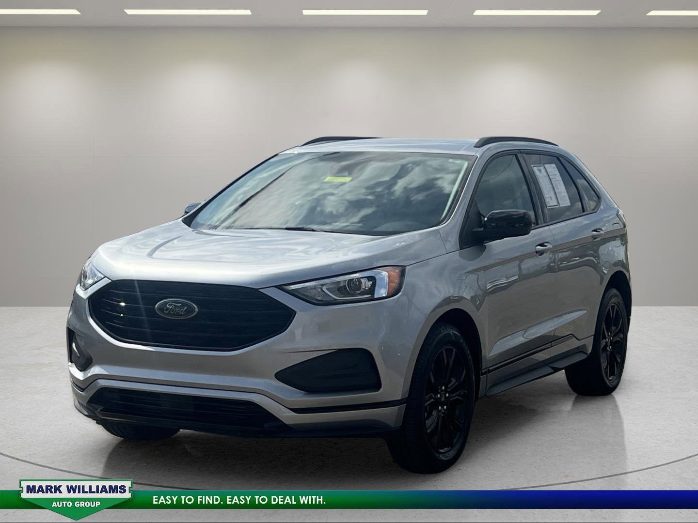 2022 Ford Edge SE