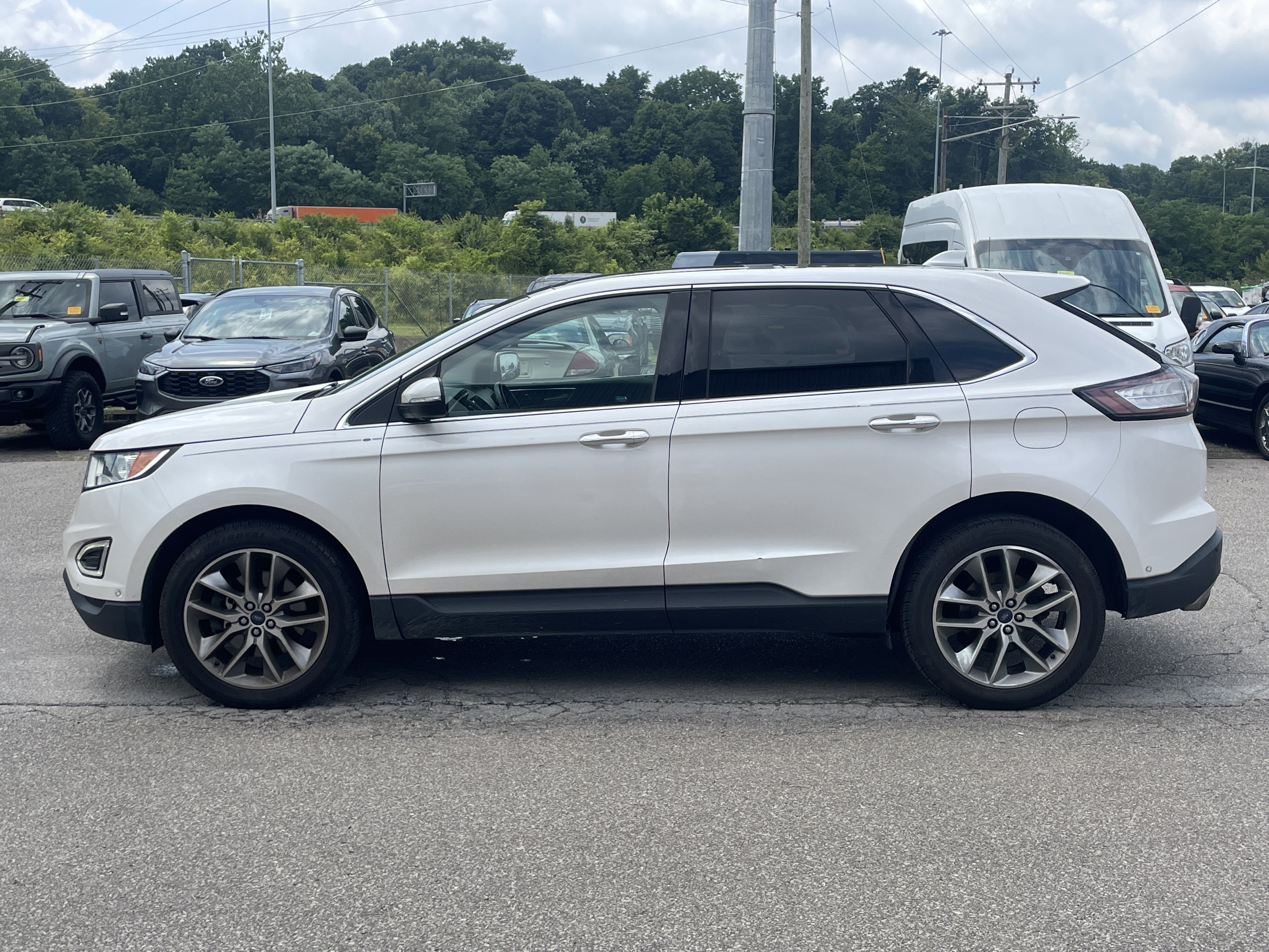 2016 Ford Edge Titanium