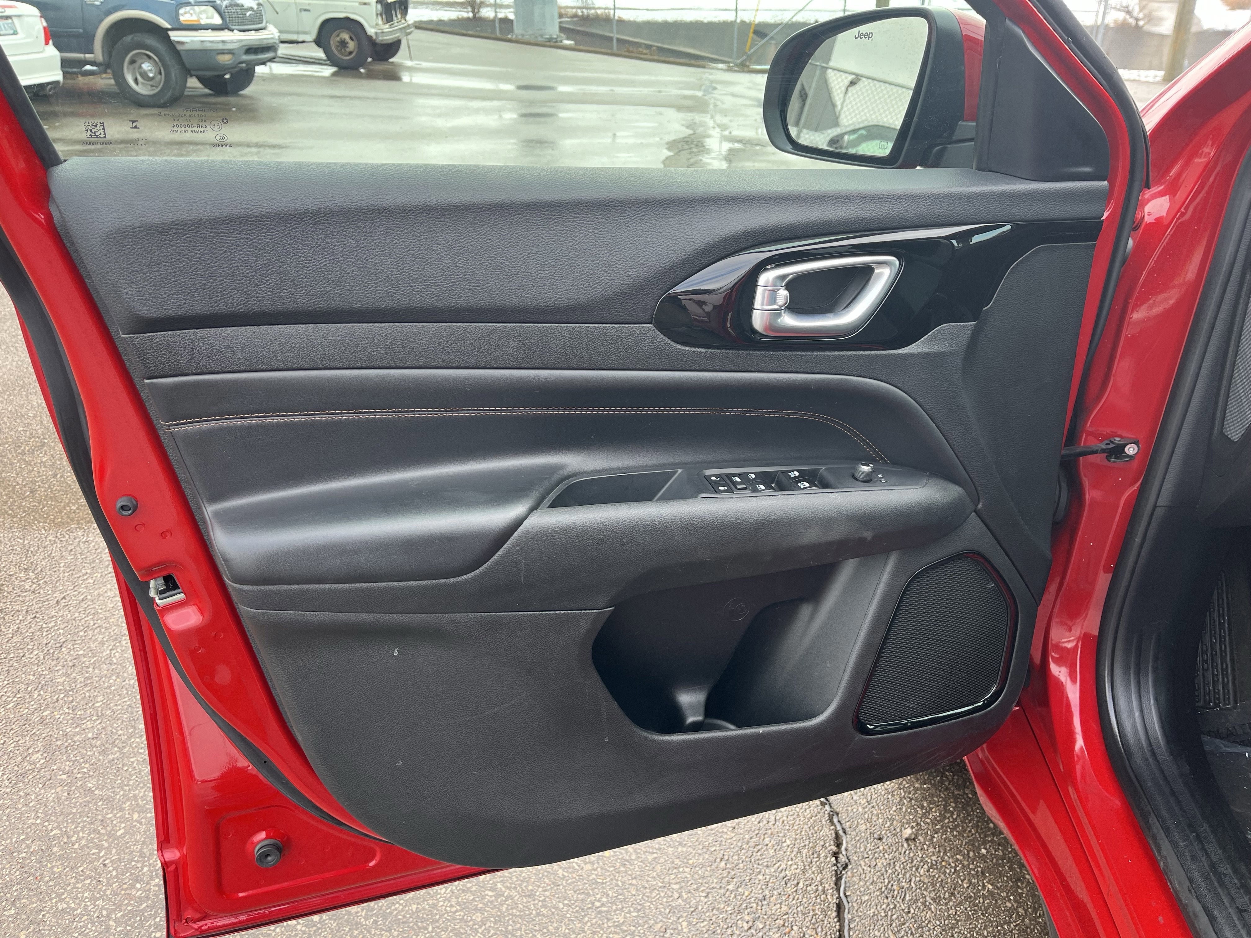 2023 Jeep Compass (Red) Edition