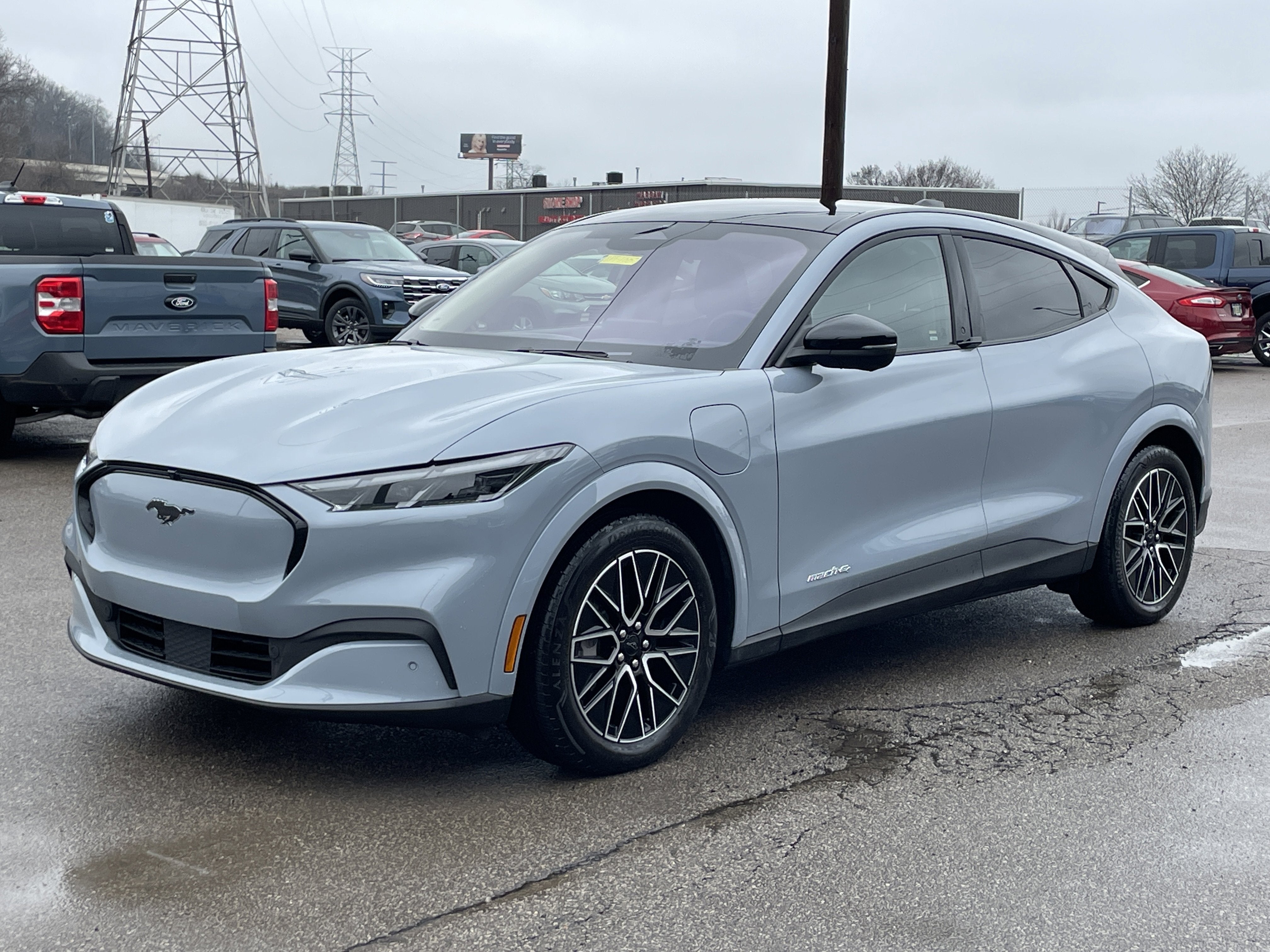 2025 Ford Mustang Mach-E Premium