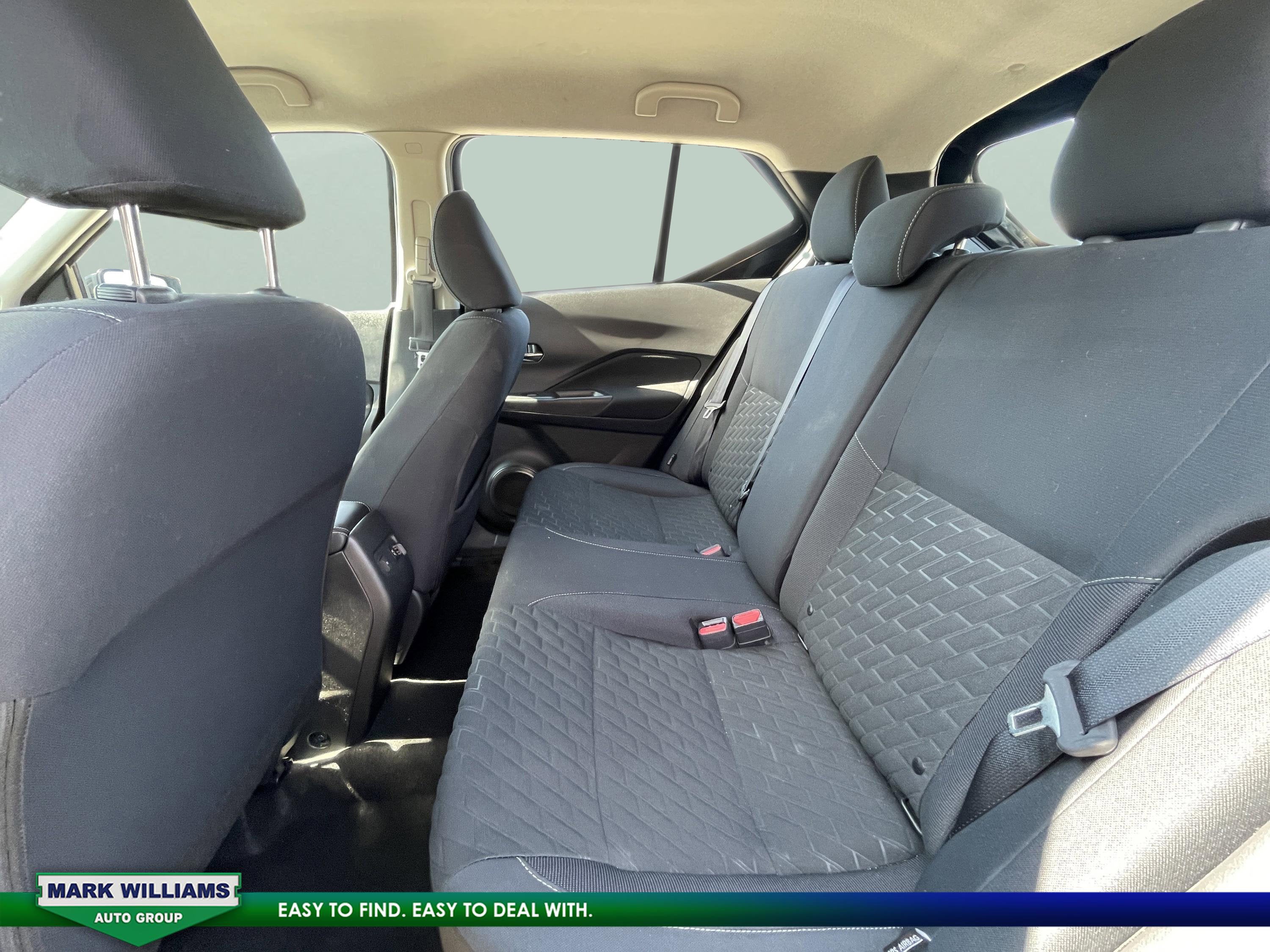 2023 Nissan Kicks SV