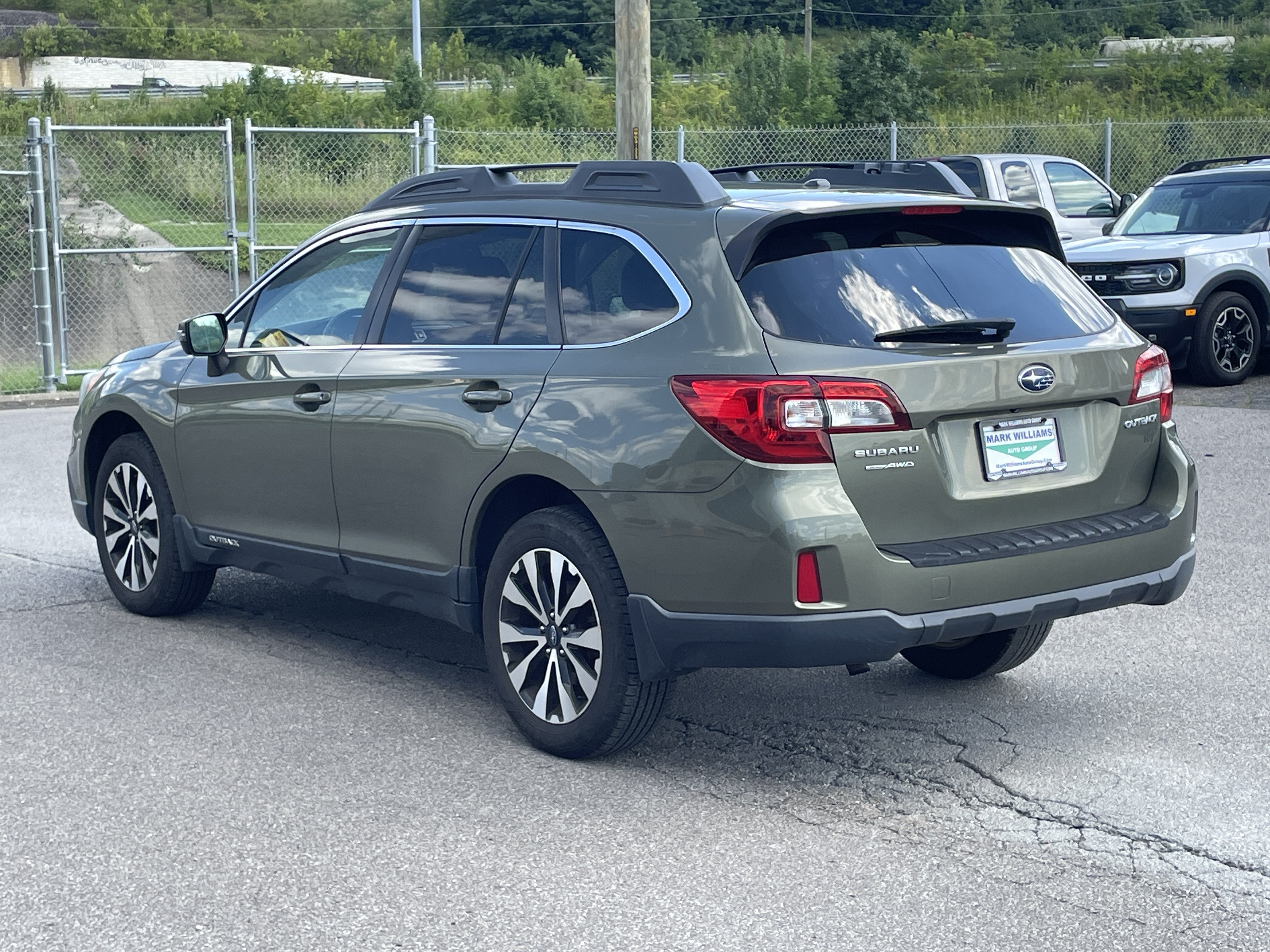 2015 Subaru Outback 2.5i Limited