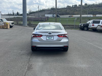 2024 Toyota Camry Hybrid LE