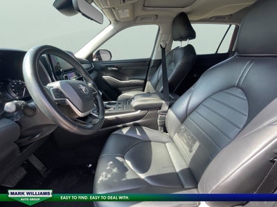 2022 Toyota Highlander XLE