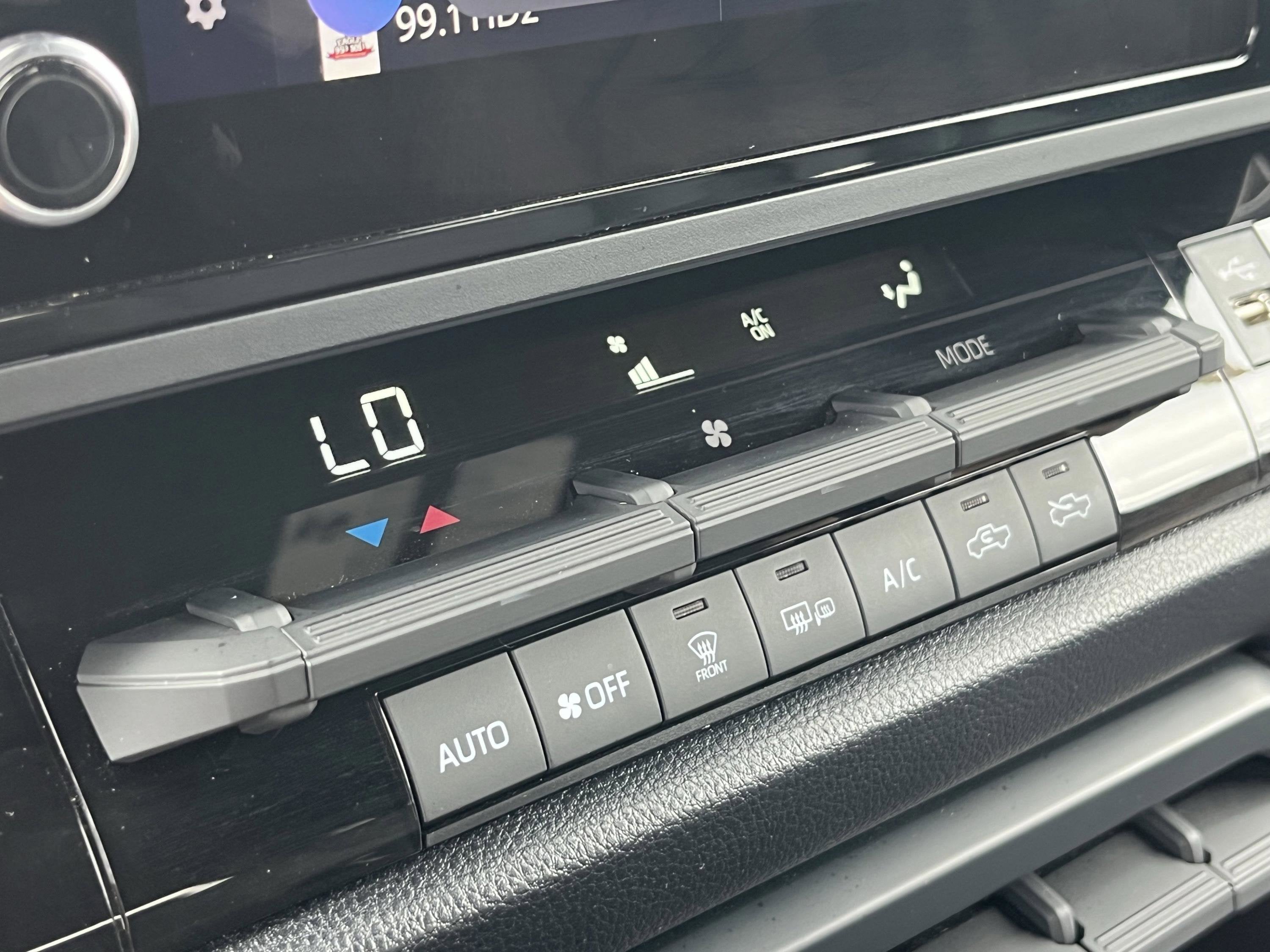 2025 Toyota Tundra SR