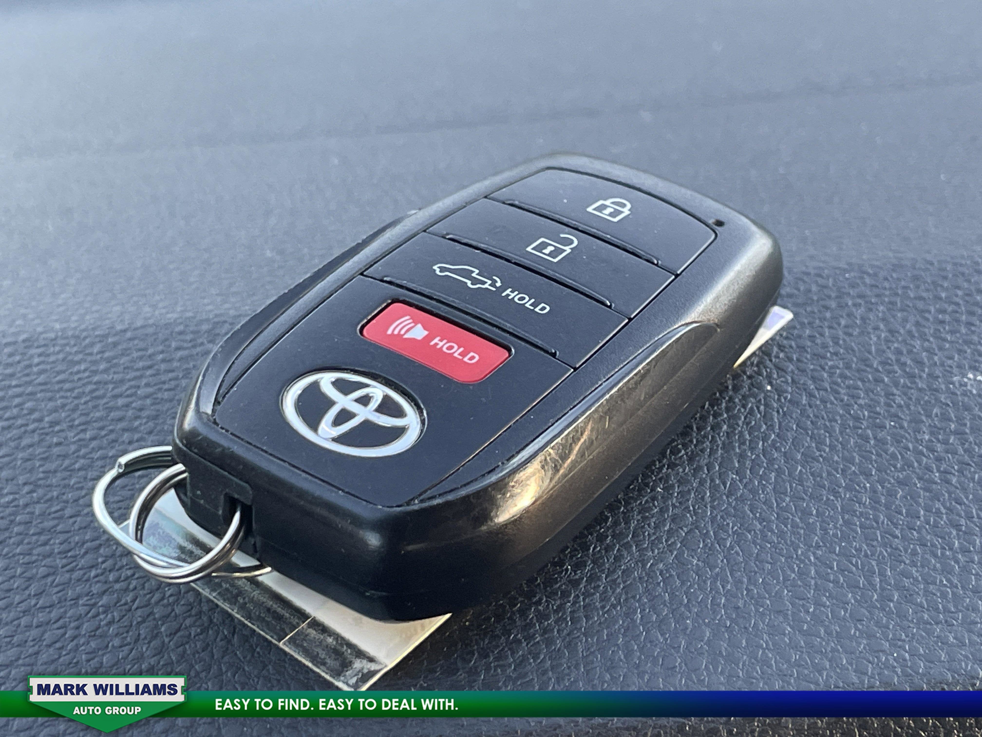 2022 Toyota Tundra SR5