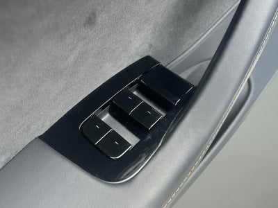 2020 Tesla Model 3 Performance