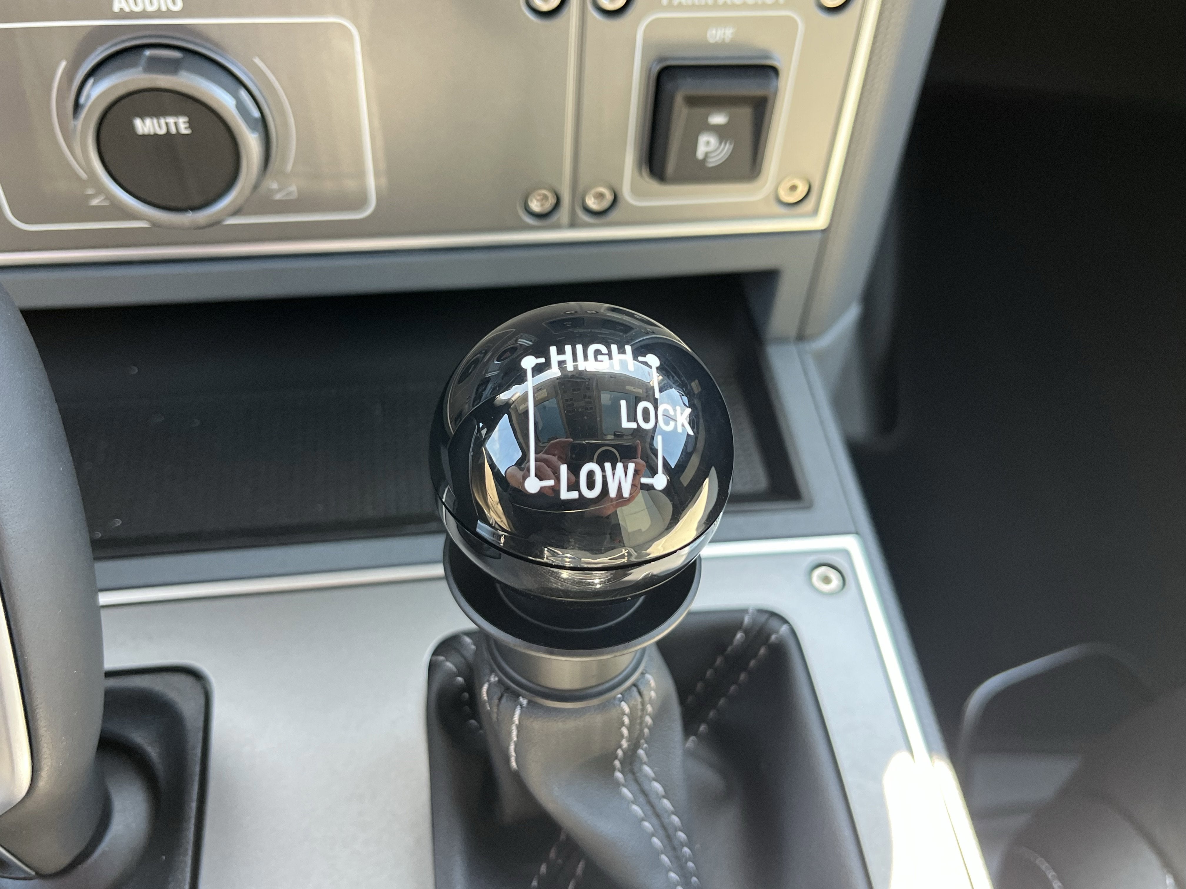 2025 INEOS Grenadier Fieldmaster Edition