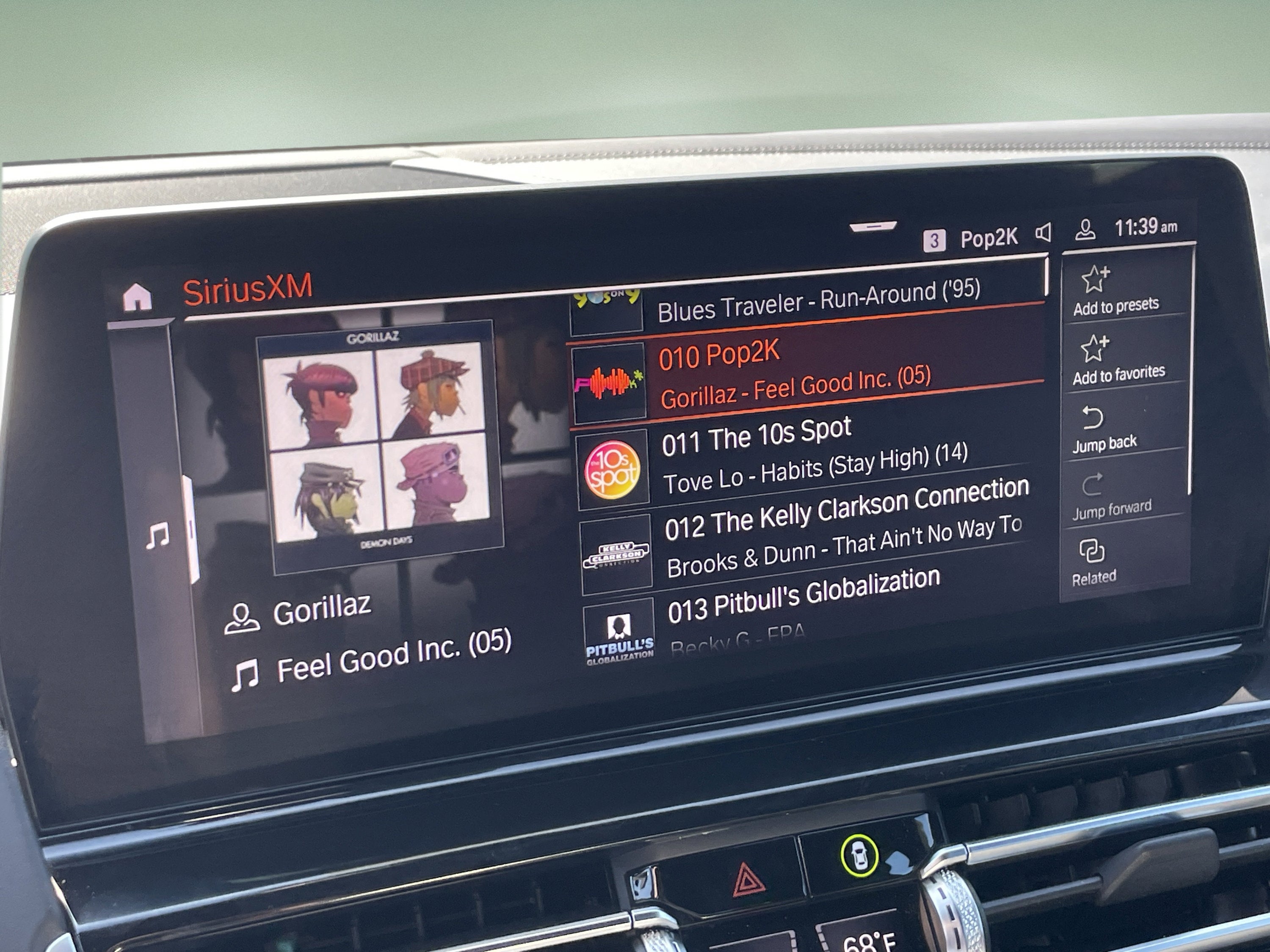 2023 BMW 8 Series 840